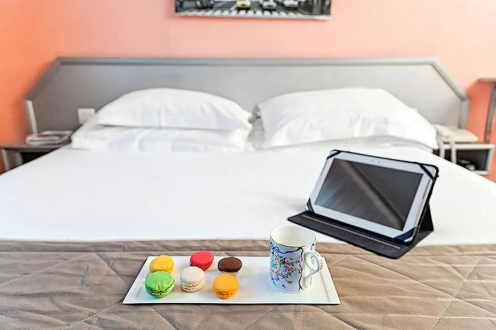 Hotel Jean Gabriel Montmartre Paryż Francja